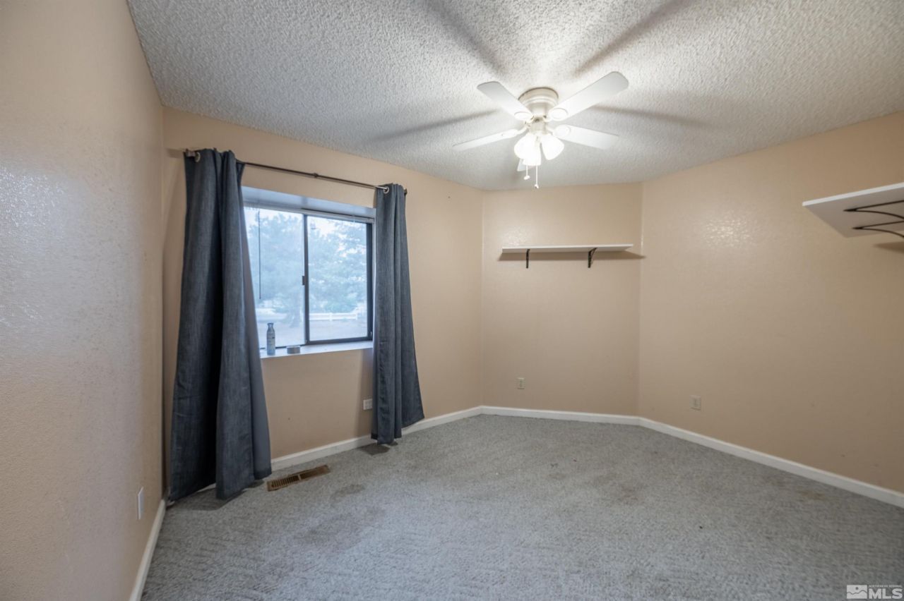10880 Deodar Way, Reno, NV 89506 Photo
