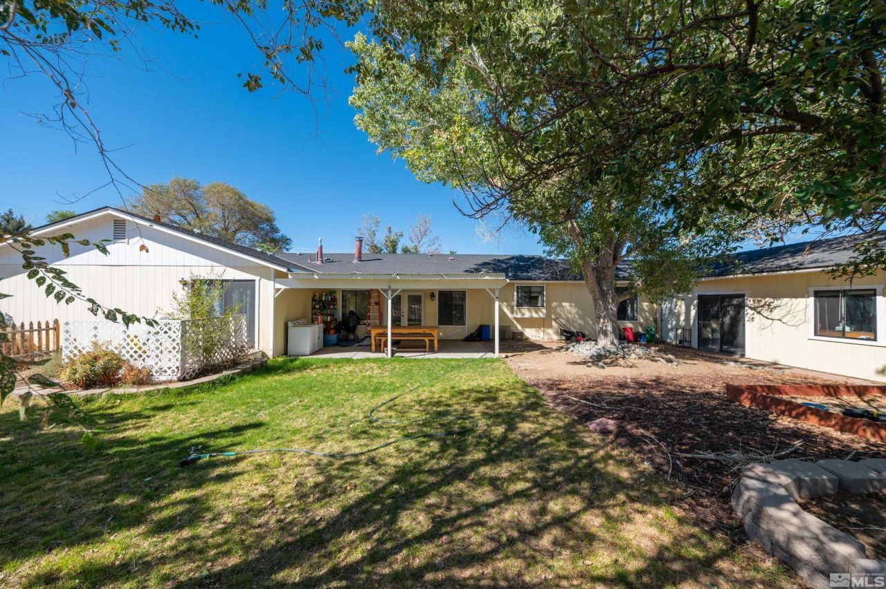 10880 Deodar Way, Reno, NV 89506 Photo