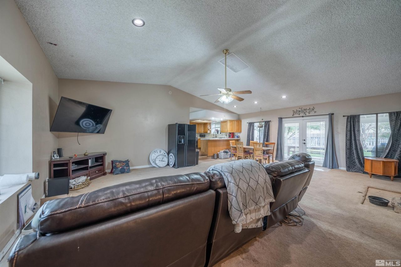 10880 Deodar Way, Reno, NV 89506 Photo