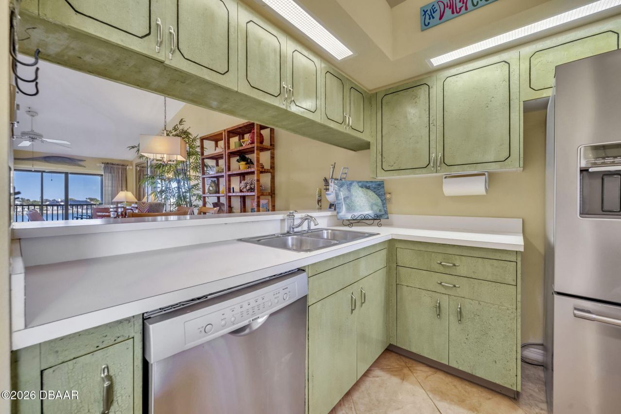 440 Bouchelle Drive, Unit 302, New Smyrna Beach, FL 32169 Photo