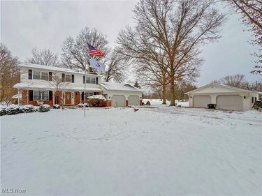 2470 Stiegler Road, Valley City, OH 44280