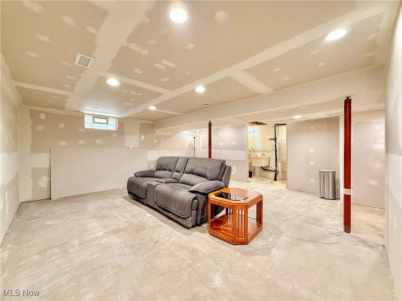 2470 Stiegler Road, Valley City, OH 44280 Photo 32