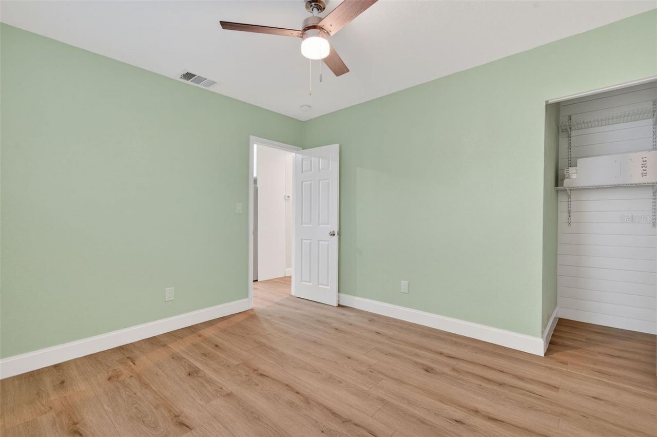 1933 10th Street S, Saint Petersburg, FL 33705 Photo