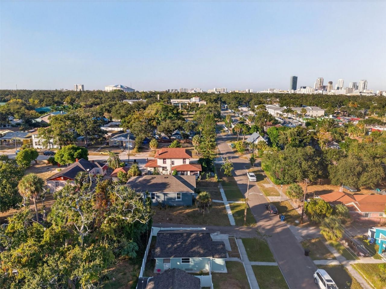 1933 10th Street S, Saint Petersburg, FL 33705 Photo