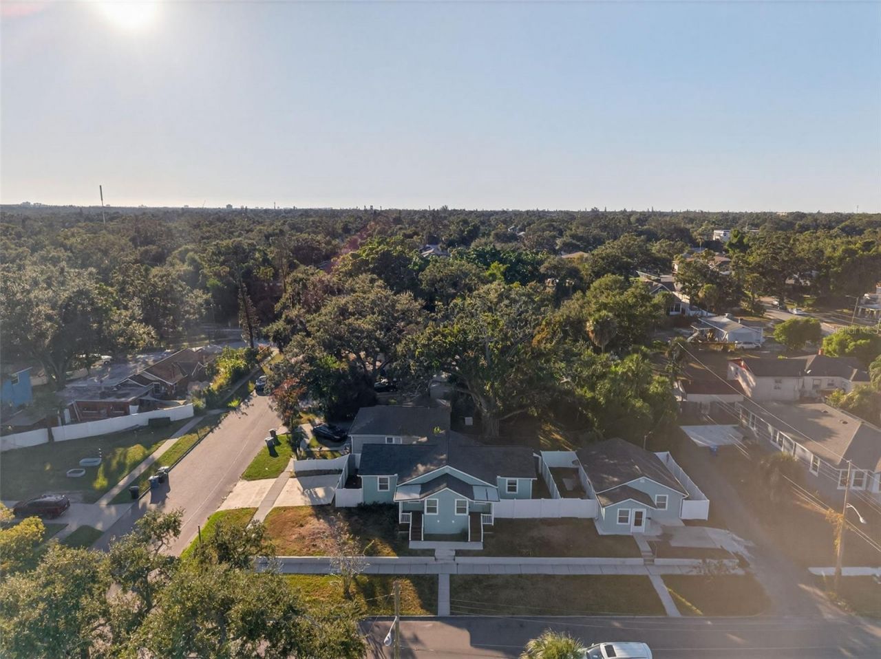 1933 10th Street S, Saint Petersburg, FL 33705 Photo