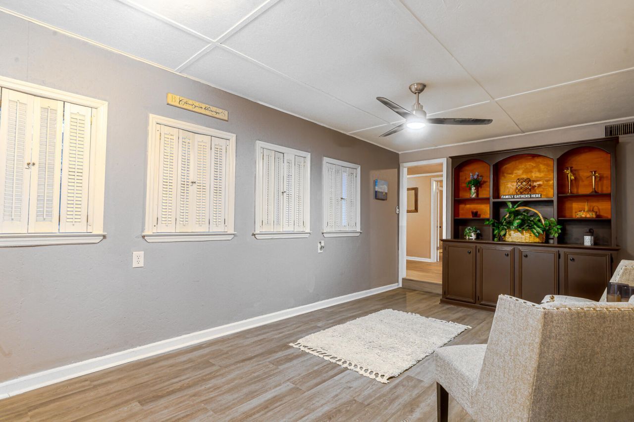 130 2nd Street Photo 14