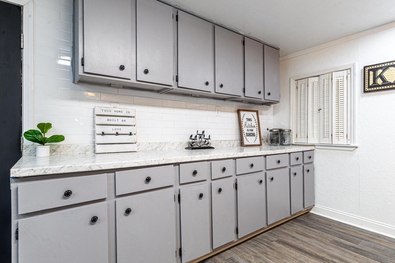 130 2nd Street Photo 23