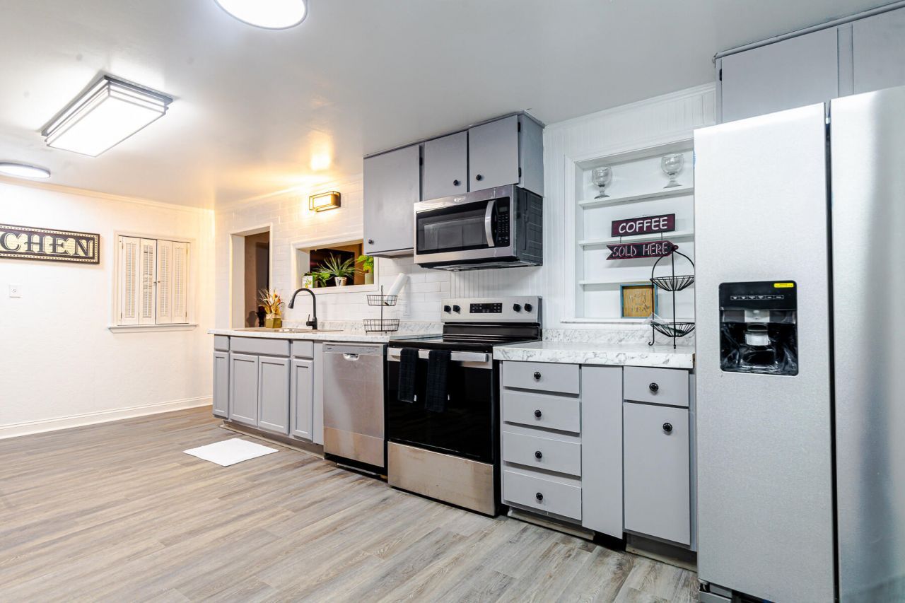 130 2nd Street Photo 25