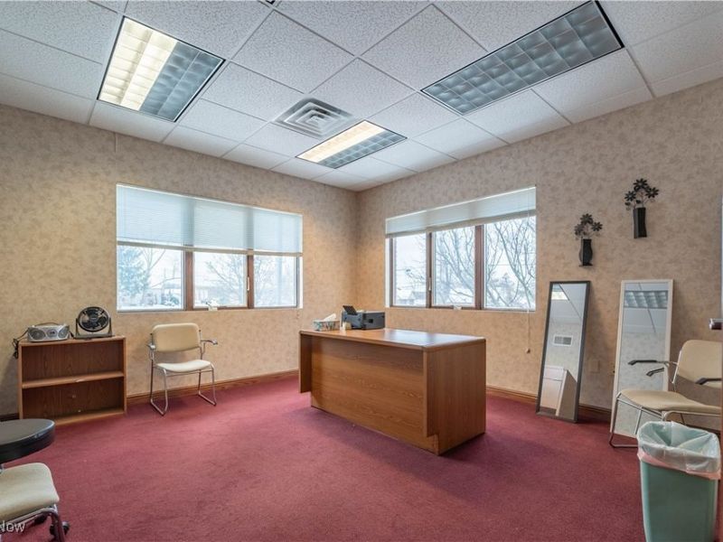 260 Niles Cortland Road NE, Warren, OH 44484 Photo 10