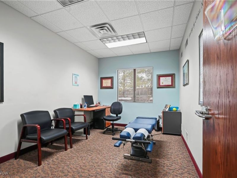 260 Niles Cortland Road NE, Warren, OH 44484 Photo 12