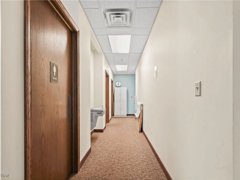 260 Niles Cortland Road NE, Warren, OH 44484 Photo 16