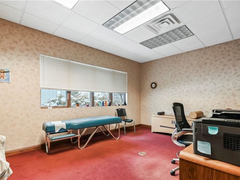 260 Niles Cortland Road NE, Warren, OH 44484 Photo 22