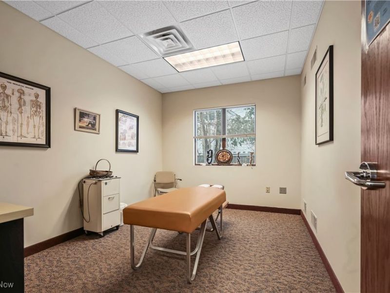 260 Niles Cortland Road NE, Warren, OH 44484 Photo 30