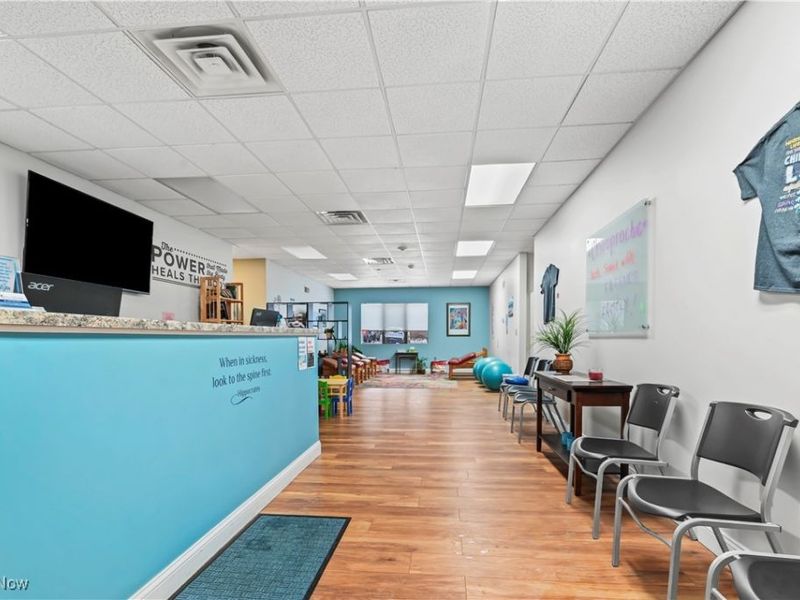 260 Niles Cortland Road NE, Warren, OH 44484 Photo 6