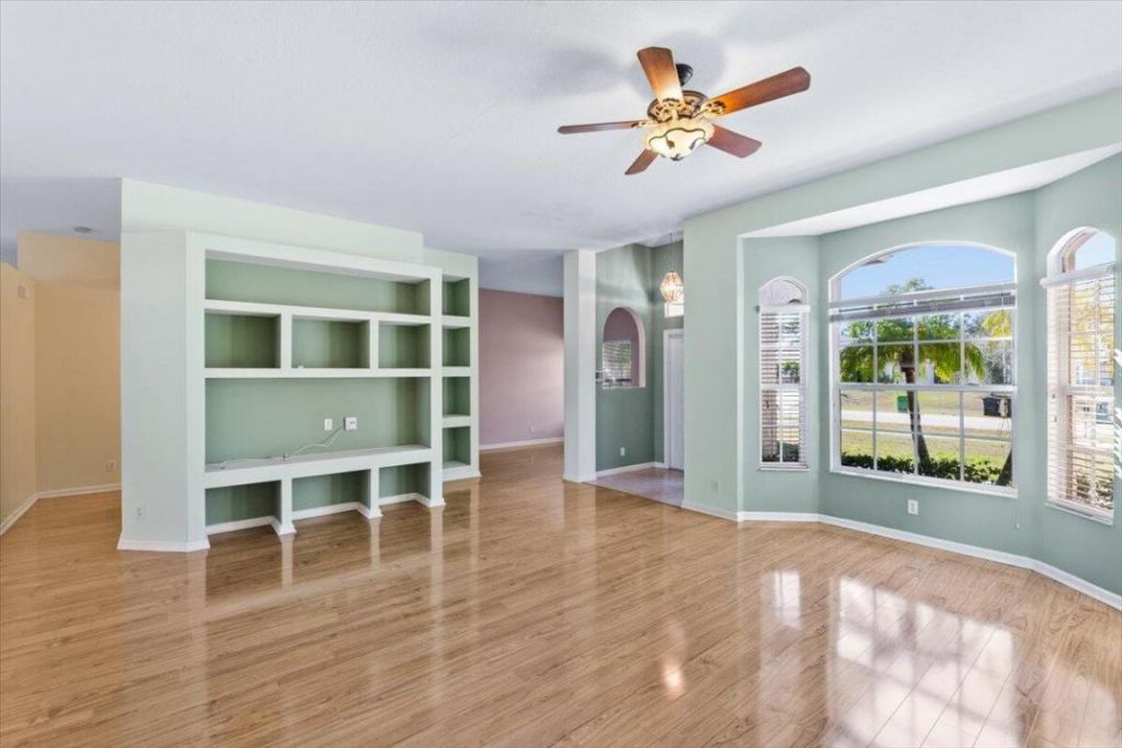 2077 SW Savage Boulevard, Port Saint Lucie, FL 34953 Photo