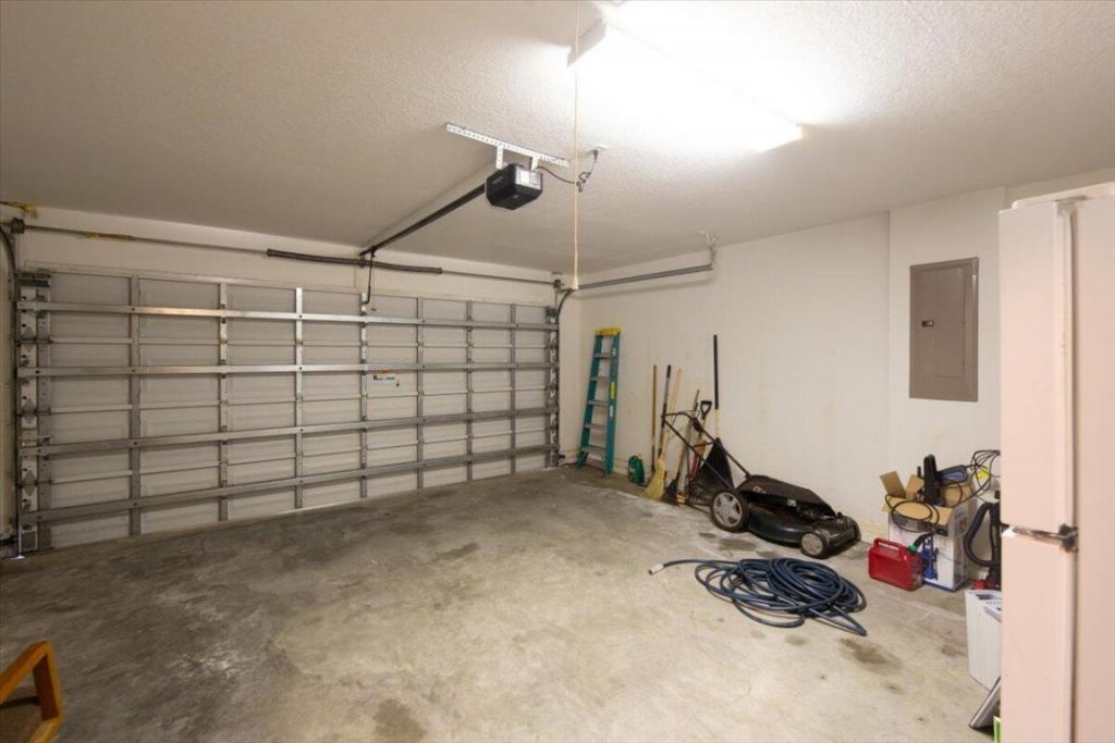 2077 SW Savage Boulevard, Port Saint Lucie, FL 34953 Photo