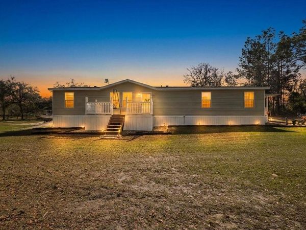 11990 SE 55TH LANE, MORRISTON, FL 32668