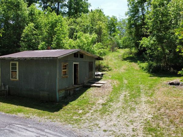 125 Fiddler Road, Surgoinsville, TN 37873