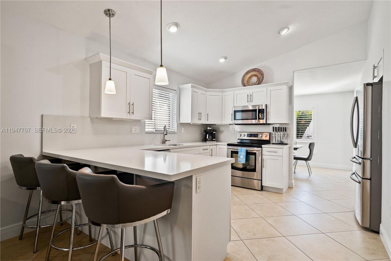 37 Bonefish Ave, Key Largo, FL 33037 Photo