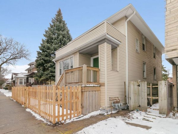 1144 N Austin Boulevard, Unit 2, Oak Park, IL 60302