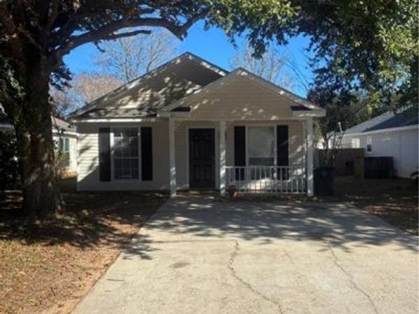 611 Westchase Court S, Fairhope, AL 36532