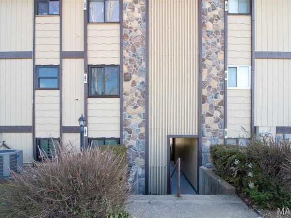 78 Lemans Court, Unit 78, Lake St Louis, MO 63367