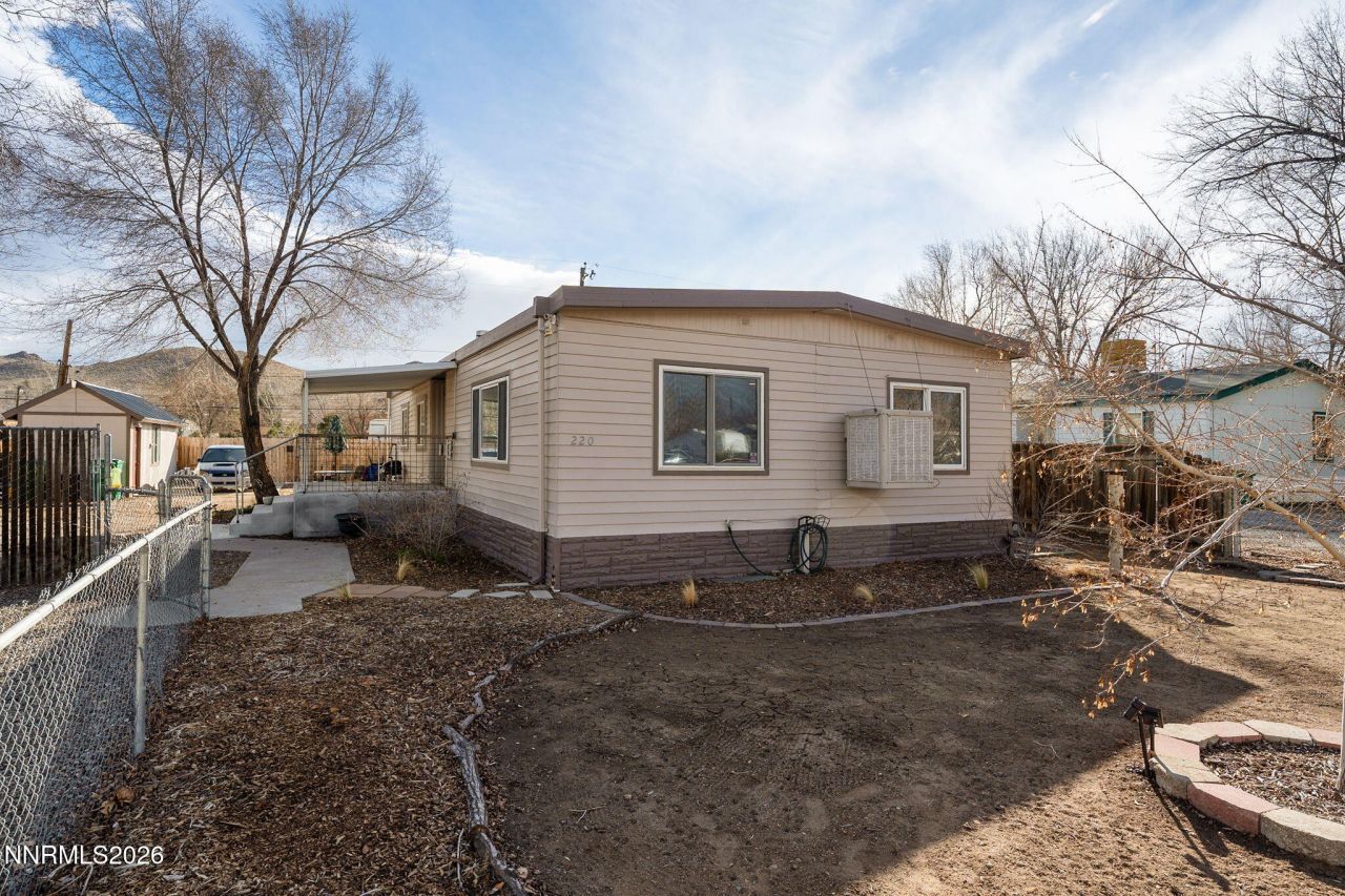 220 Aristocrat Way, Reno, NV 89506 Photo