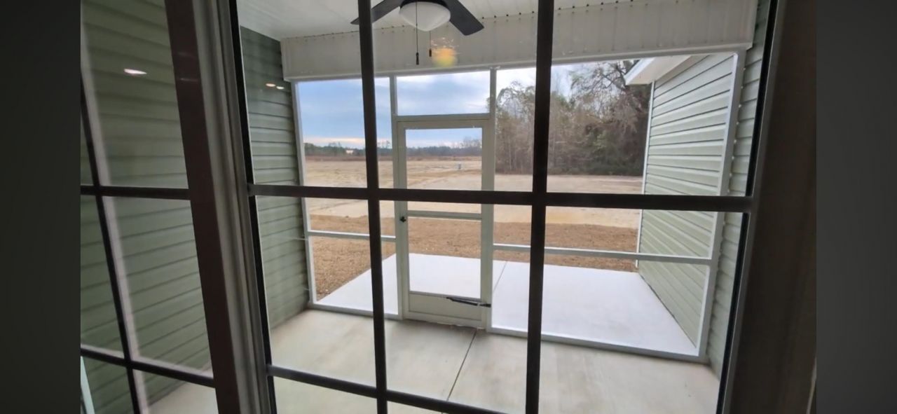 Tbb 111 Duford Rd. Photo 4