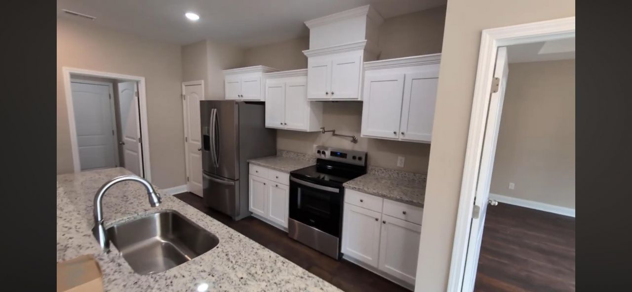 Tbb 11 Duford Rd. Photo 6