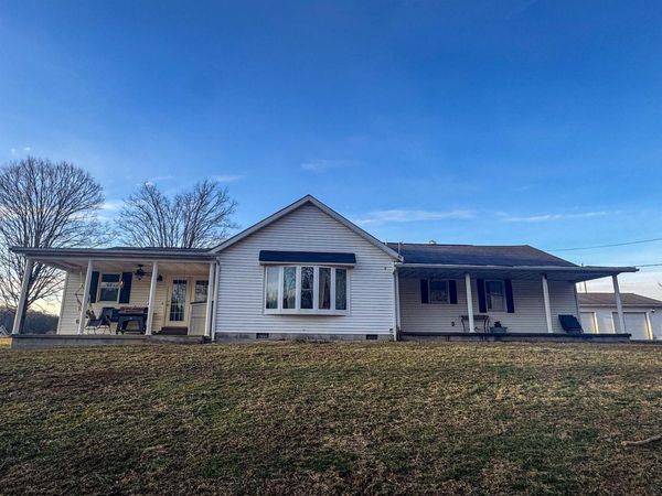 3827 Midway Road, Belington, WV 26250