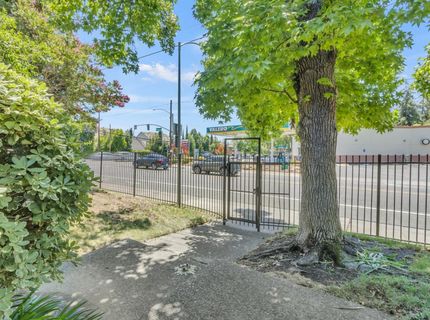 903 Fulton Ave #406, Unit 406, Sacramento, CA 95825 Photo