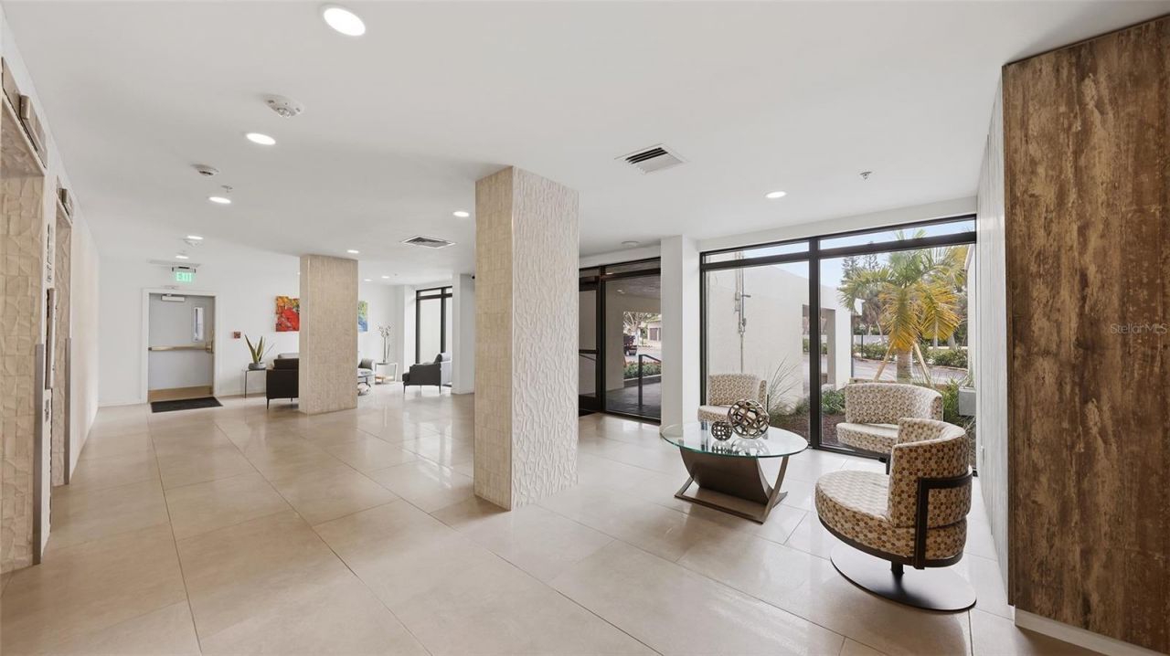 4822 Ocean Boulevard, Unit 10E, Sarasota, FL 34242 Photo