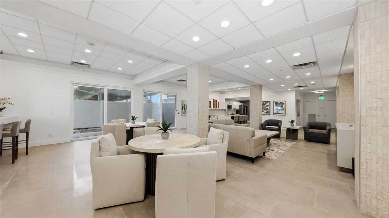 4822 Ocean Boulevard, Unit 10E, Sarasota, FL 34242 Photo