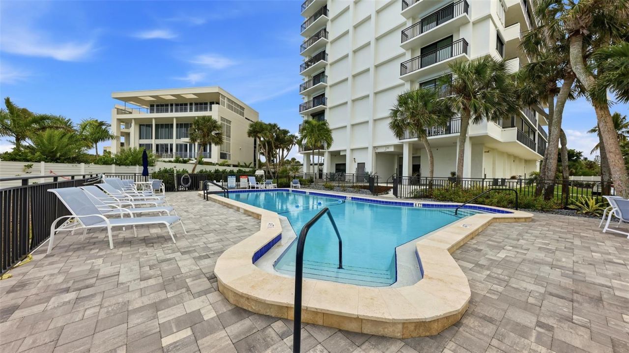4822 Ocean Boulevard, Unit 10E, Sarasota, FL 34242 Photo
