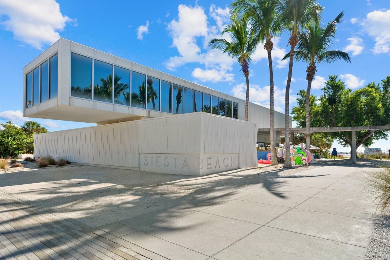 4822 Ocean Boulevard, Unit 10E, Sarasota, FL 34242 Photo