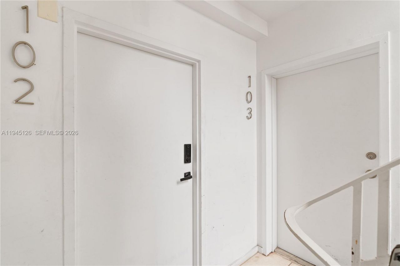 810 7th St, Unit 102, Miami Beach, FL 33139 Photo