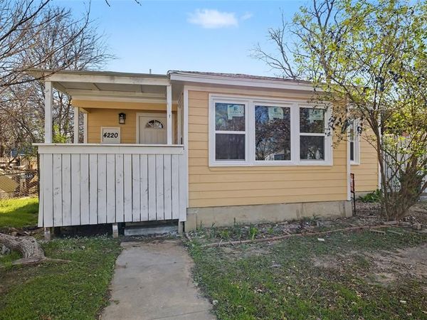 4220 Ramey Avenue, Fort Worth, TX 76105