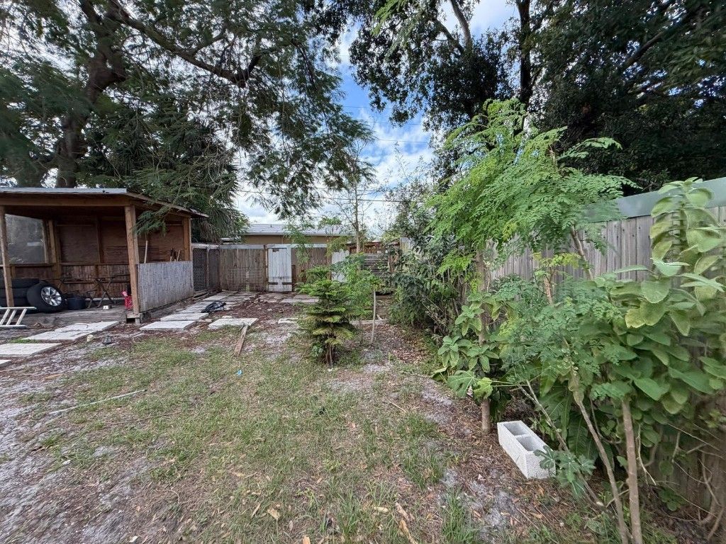 405 NW 18th Avenue, Fort Lauderdale, FL 33311 Photo