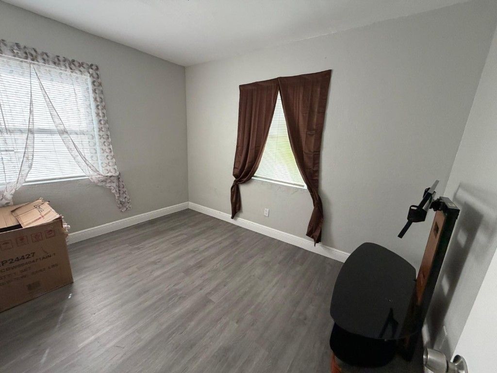 405 NW 18th Avenue, Fort Lauderdale, FL 33311 Photo