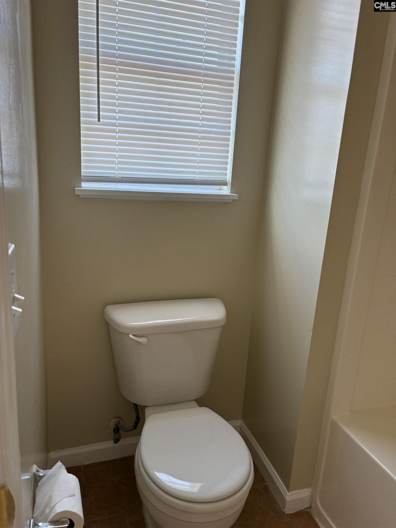 230 Curvewood Road Photo 5