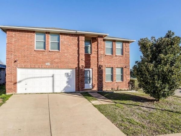 3860 Thoroughbred Trail, Fort Worth, TX 76123