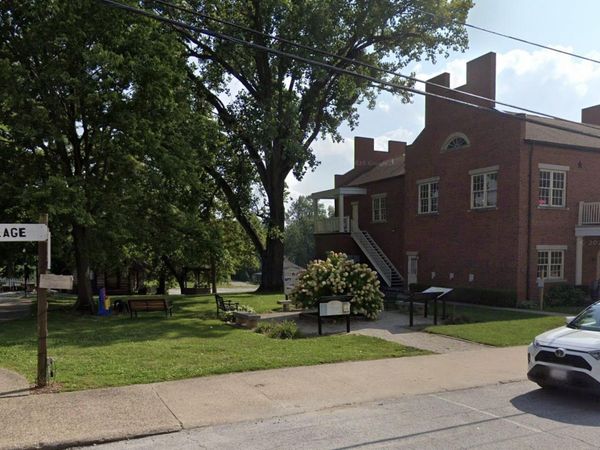 1220 Mulholland Street, Nauvoo, IL 62354