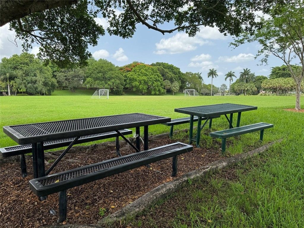 4375 Foxtail Lane, Weston, FL 33331 Photo