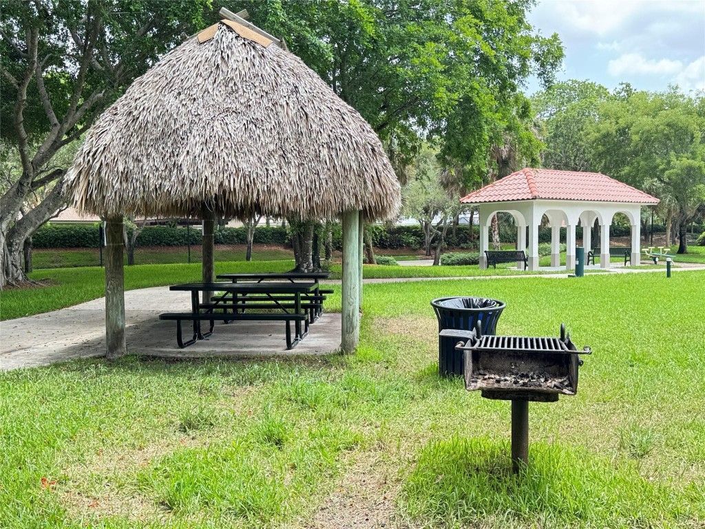 4375 Foxtail Lane, Weston, FL 33331 Photo