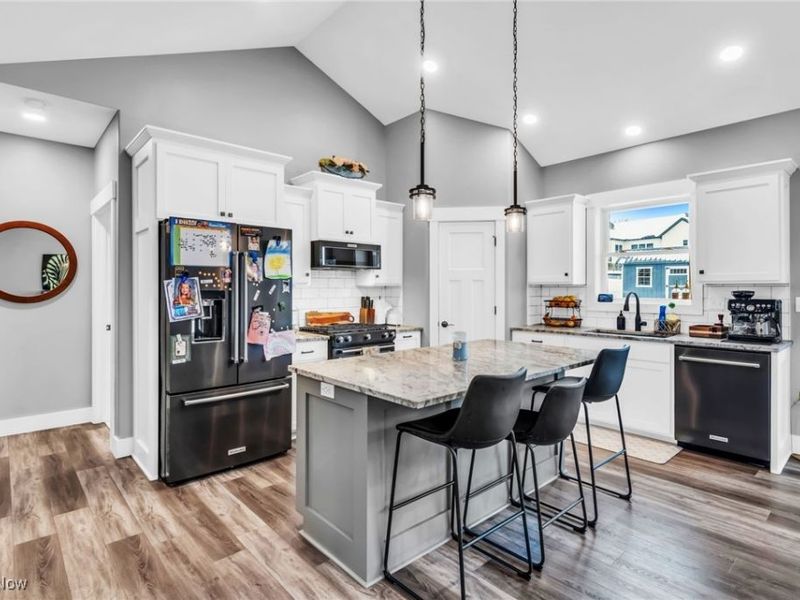 233 Homan Drive, Doylestown, OH 44230 Photo 8