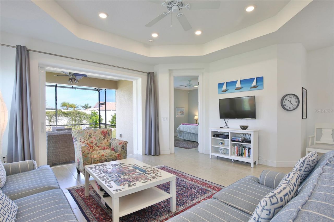 7016 Playa Bella Drive, Bradenton, FL 34209 Photo