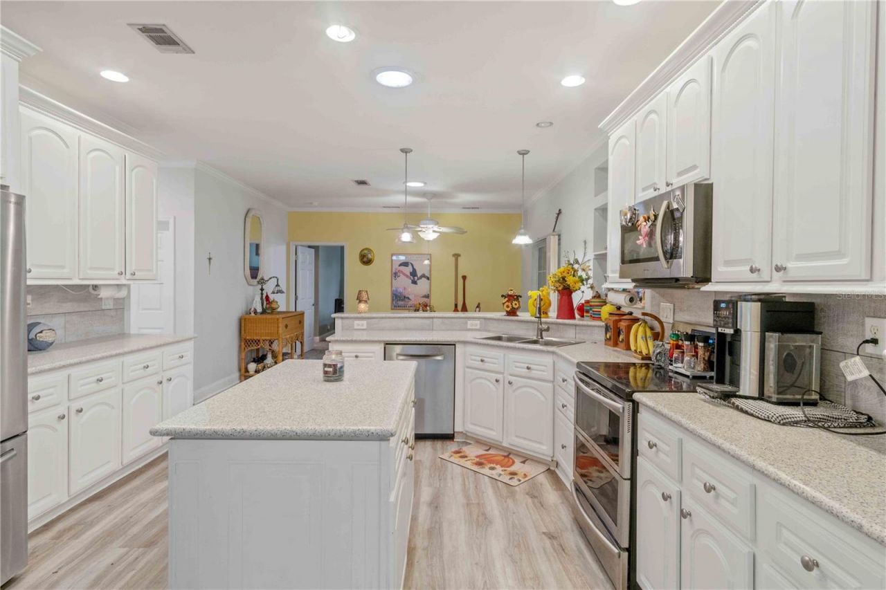 8632 Lake Front Court, Punta Gorda, FL 33950 Photo