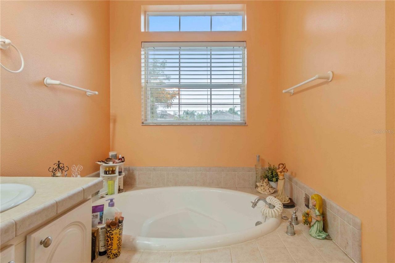 8632 Lake Front Court, Punta Gorda, FL 33950 Photo