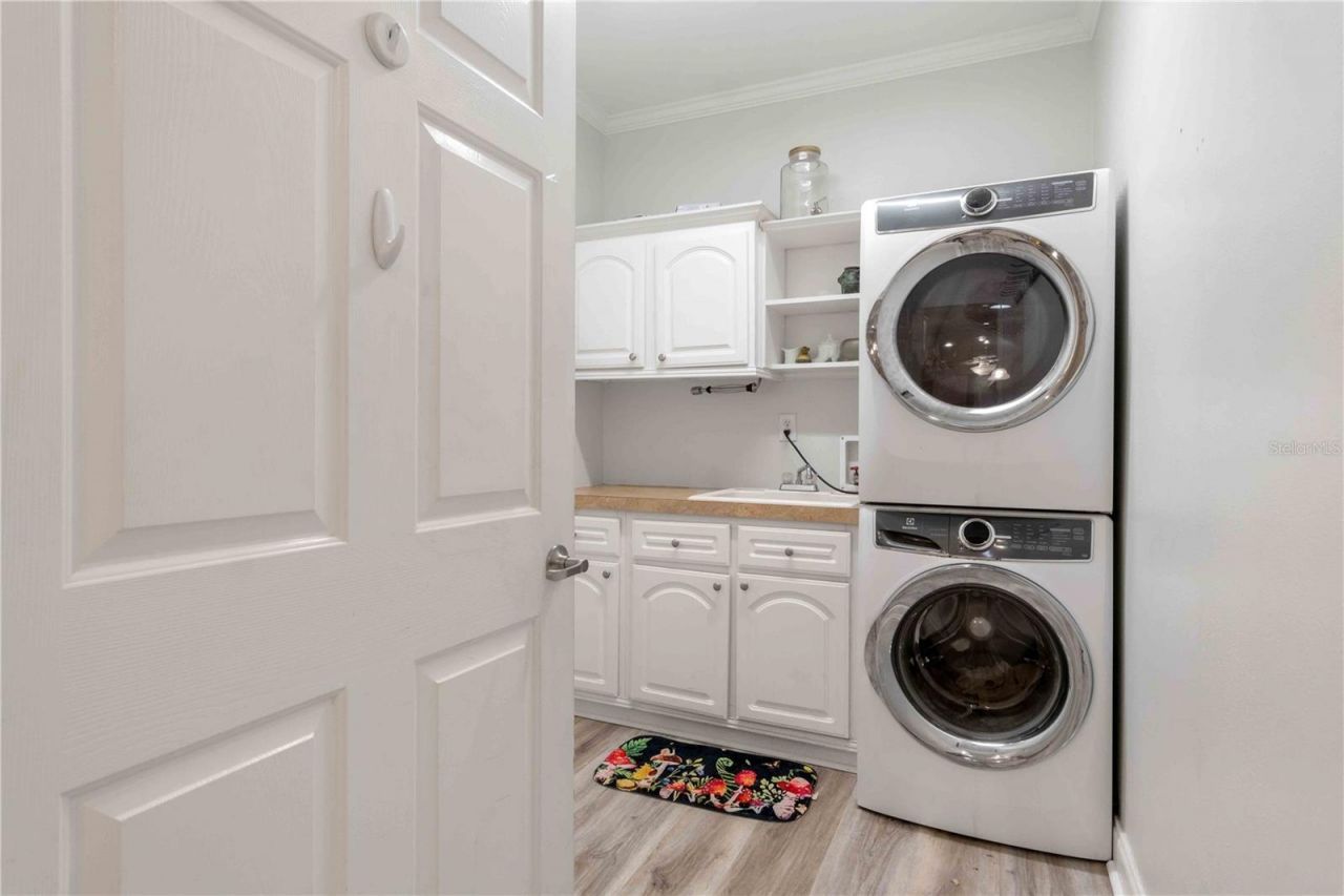 8632 Lake Front Court, Punta Gorda, FL 33950 Photo