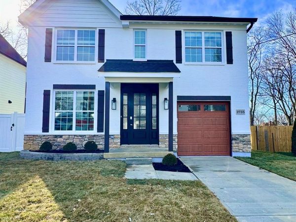 2735 Silverleaf Avenue, Cincinnati, OH 45212